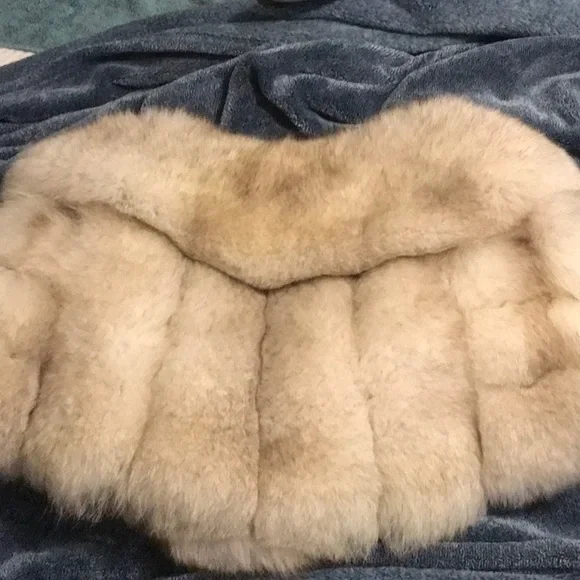Luxurious Tan Fur Women's Coat